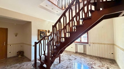 Foto Appartamento in cosentini, Pianopoli Centro di 218 m² con 5 locali