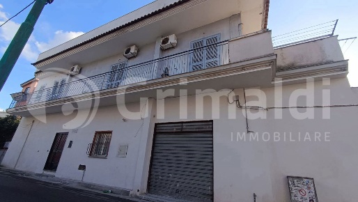 Foto Appartamento in Via Giovanni Pascoli 7, Marigliano Centro di 200 m²