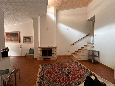 Foto Appartamento in Viale Santa Lucia 10, Pescasseroli di 80 m² in vendita