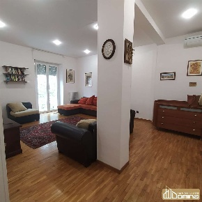 Foto Appartamento in Via G. Bruno 4, Ancona Stazione di 92 m² con 4 locali