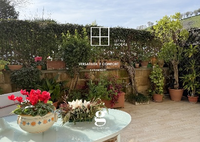 Foto Appartamento in Via TERRACINA 311, Napoli Fuorigrotta di 157 m²