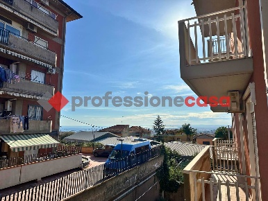 Foto Appartamento in Via degli Ulivi 53, Catania di 126 m² con 5 locali