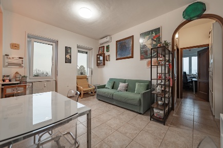 Foto Appartamento in Mazzini, Rozzano Centro di 64 m² con 2 locali