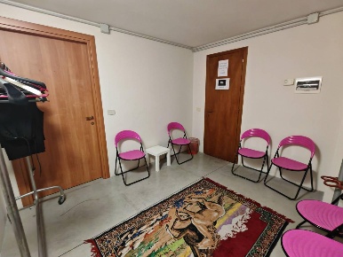 Foto Laboratorio in gobetti, Arezzo Pescaiola di 470 m² con 4 locali