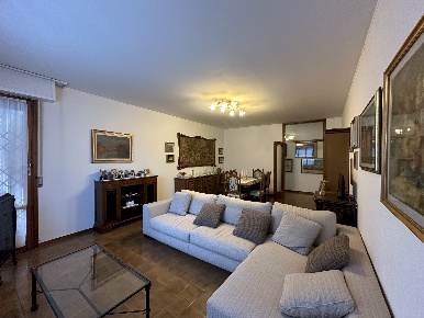 Foto Appartamento in via Aspromonte 16A, Imola Centro Storico di 152 m²