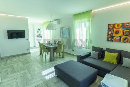 Foto Appartamento in via san marco, Calatabiano di 91 m² con 3 locali