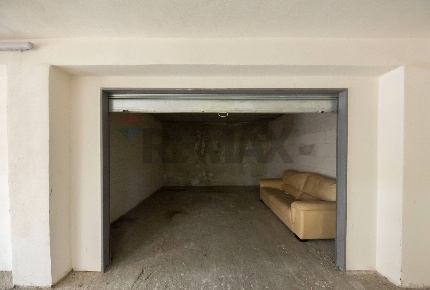 Foto Posti auto in via quattro novembre 62, Mascalucia Centro di 22 m²