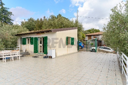 Foto Villa unifamiliare in contrada edere, Belpasso di 46 m² con 2 locali