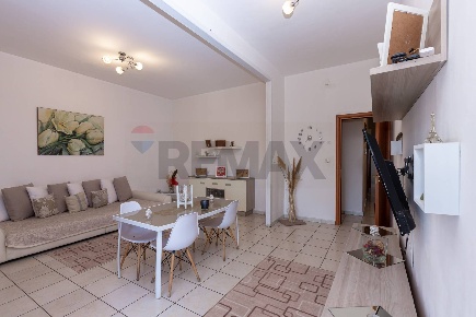 Foto Appartamento in Via Etnea 407, Gravina di Catania Centro di 124 m²