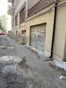 Foto Magazzino in Via Largo Petrella snc, Caltanissetta Centro di 204 m²