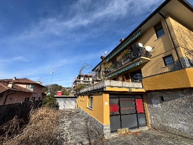 Foto Laboratorio in Via Fiume, Capiago Intimiano Capiago Intimiano Olmeda