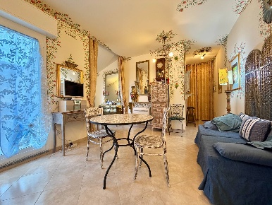 Foto Appartamento in Via Soccorso, Pietra Ligure di 46 m² con 1 locali