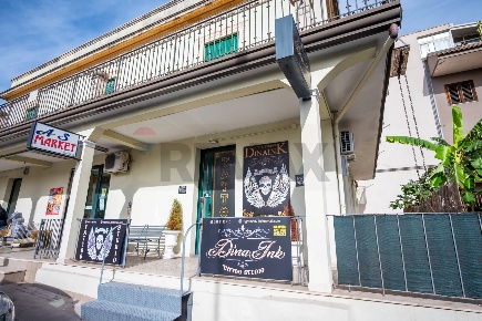 Foto Attività commerciale in VIA SANTA MARIA LA STELLA 6, Aci Sant'Antonio