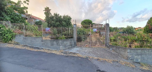 Foto Terreno residenziale in VIA ACICASTELLO 14, Pedara Centro di 1082 m²