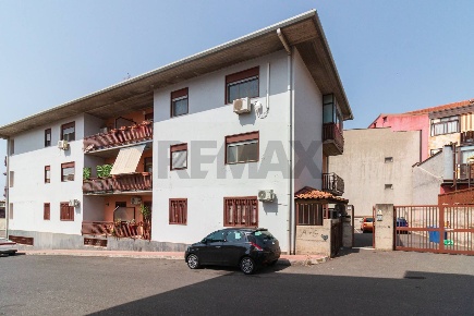 Foto Appartamento in Antonino Corsaro 11, Camporotondo Etneo Centro