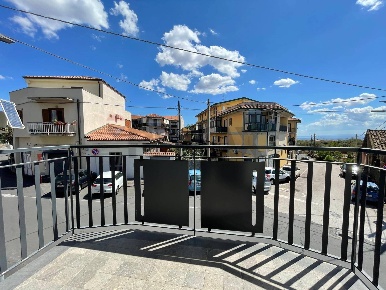 Foto Appartamento in Via: Roma, Camporotondo Etneo Centro di 97 m²