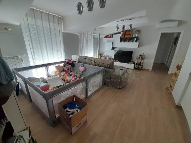 Foto Appartamento in Via Corradello D'Aquinio, Caserta di 100 m² in affitto