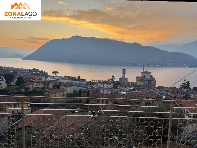 Foto Appartamento in VIA dosso 5, Sale Marasino Centro di 110 m² in vendita