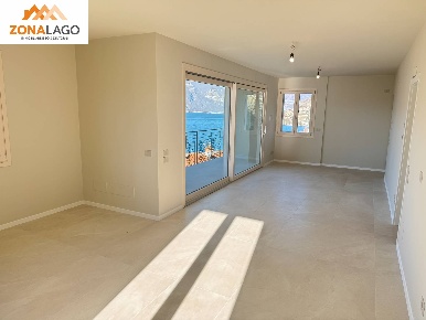 Foto Appartamento in VIA dosso 5, Sale Marasino Centro di 110 m² in vendita
