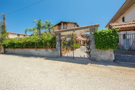 Foto Case semi ndipendenti in VACCARIZZO SN, Catania Vaccarizzo di 295 m²