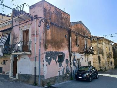 Foto Appartamento in Via Solferino 31, Calatabiano di 56 m² con 3 locali