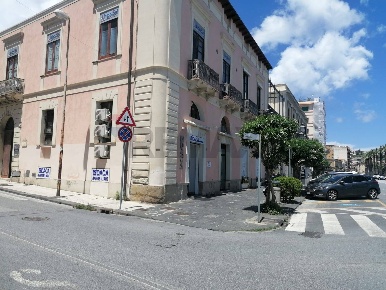 Foto Appartamento in via cristoforo colombo 2, Milazzo Centro di 226 m²