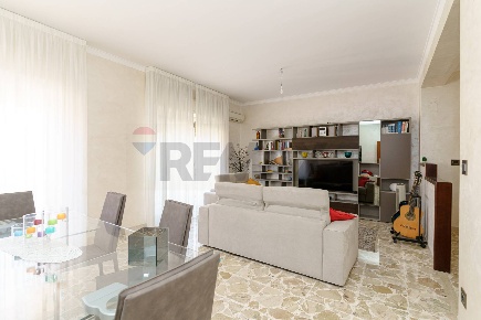 Foto Appartamento in Via Alcide De Gasperi 17, Sant'Agata li Battiati