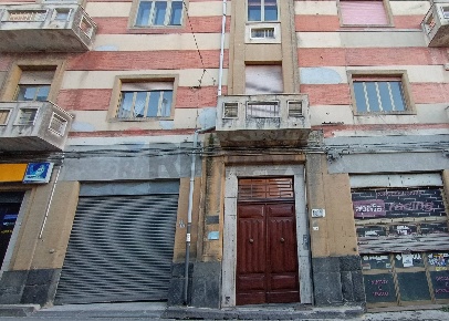 Foto Appartamento in Via Sant'Agata 14, Enna Centro di 174 m² con 7 locali