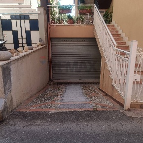 Foto Posti auto in Via Wilhelm Von Gloden 33, Taormina Centro di 54 m²