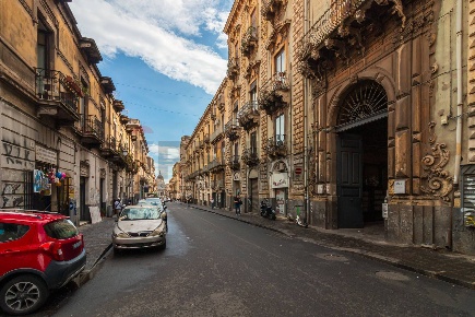 Foto Appartamento in via Garibaldi 117, Catania Centro Storico di 80 m²