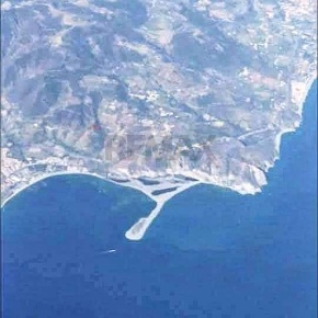 Foto Locale commerciale in Via del Sole 17 Marinello 17, Patti di 33500 m²