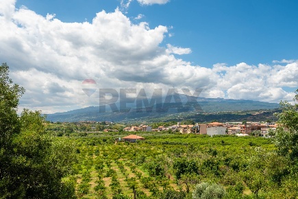 Foto Terreno agricolo in via pasteria 19E, Calatabiano di 60000 m²