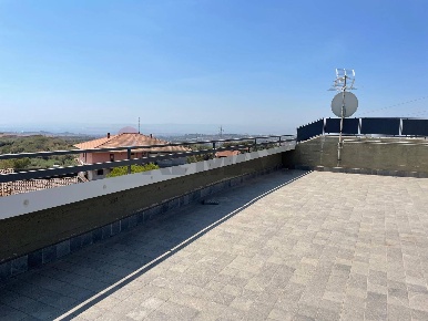 Foto Attico in VIA PAPA GIOVANNI XIII, Camporotondo Etneo Centro di 110 m²