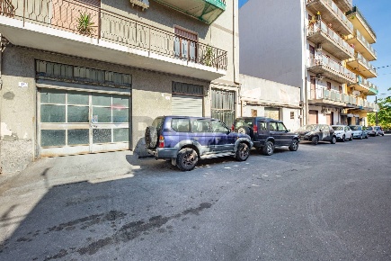 Foto Laboratorio in Via Pietro Abbadessa 12, Catania Barriera - Leucatia