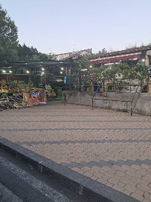 Foto Locale commerciale in Via Poggio D'aquila 28, Catania di 189 m²