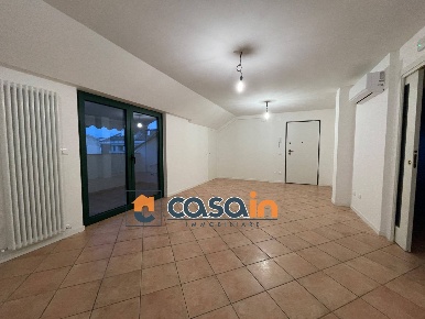 Foto Appartamento in VIA monti 2, San Benedetto del Tronto Centro di 80 m²