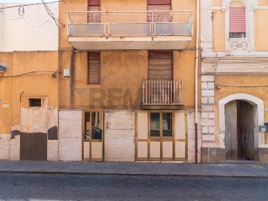 Foto Casa indipendente in via Roma 84, Carlentini Centro di 73 m²