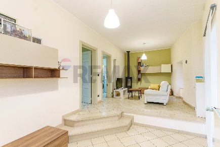 Foto Casa indipendente in Via Idria 14, Troina di 165 m² con 5 locali