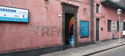 Foto Locale commerciale in via Etnea 193, Mascalucia Centro di 56 m²