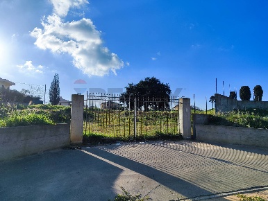Foto Terreno residenziale in VIA ROSARIO PITRELLI 4/6, Caltagirone