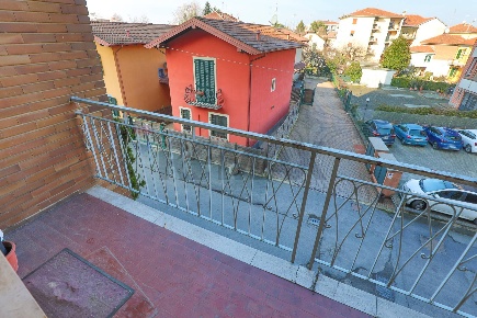 Foto Appartamento in Via Monte Sabotino 21, Novi Ligure di 138 m²