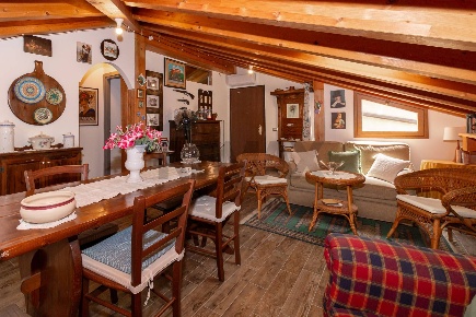 Foto Attico in Via Salerno 8, San Giovanni la Punta di 80 m² con 3 locali