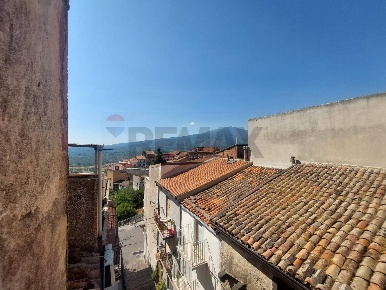 Foto Casa indipendente in via vico ii piazza 5, Malvagna di 110 m²