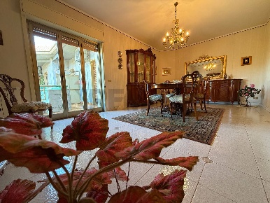 Foto Appartamento in via Regione Siciliana 3, Mascalucia Centro di 145 m²