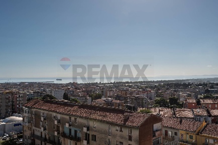 Foto Appartamento in Via Nervesa Della Battaglia 2, Catania di 139 m²