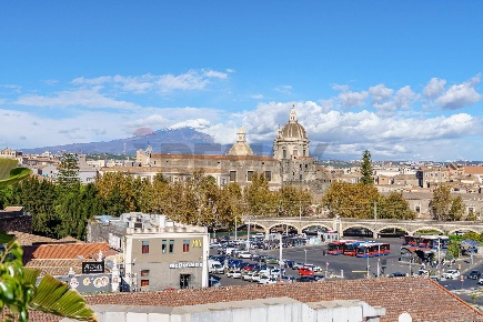 Foto Hotel in Via Cristoforo Colombo, Catania Domenico Tempio - Porto