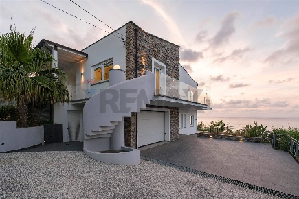 Foto Villa unifamiliare in Contrada San Gregorio snc, Capo d'Orlando