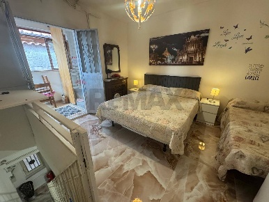 Foto Casa indipendente in VIA CASTROMARINO 76, Catania di 58 m² in vendita
