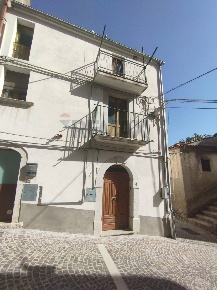 Foto Case semi ndipendenti in Via Chiesa 6, Gildone Centro di 81 m²