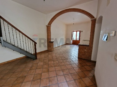 Foto Casa indipendente in via Nino Bixio 21, Francavilla di Sicilia